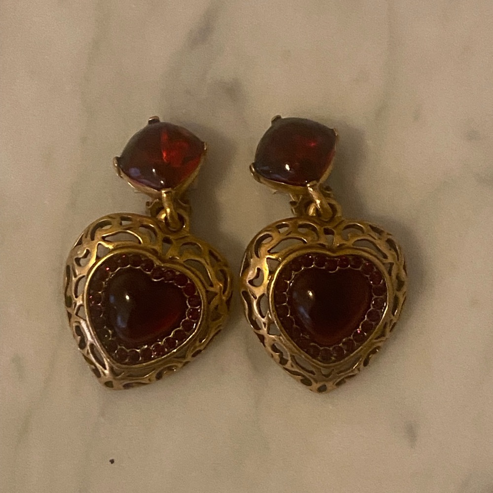 Oscar de la Renta heart earrings